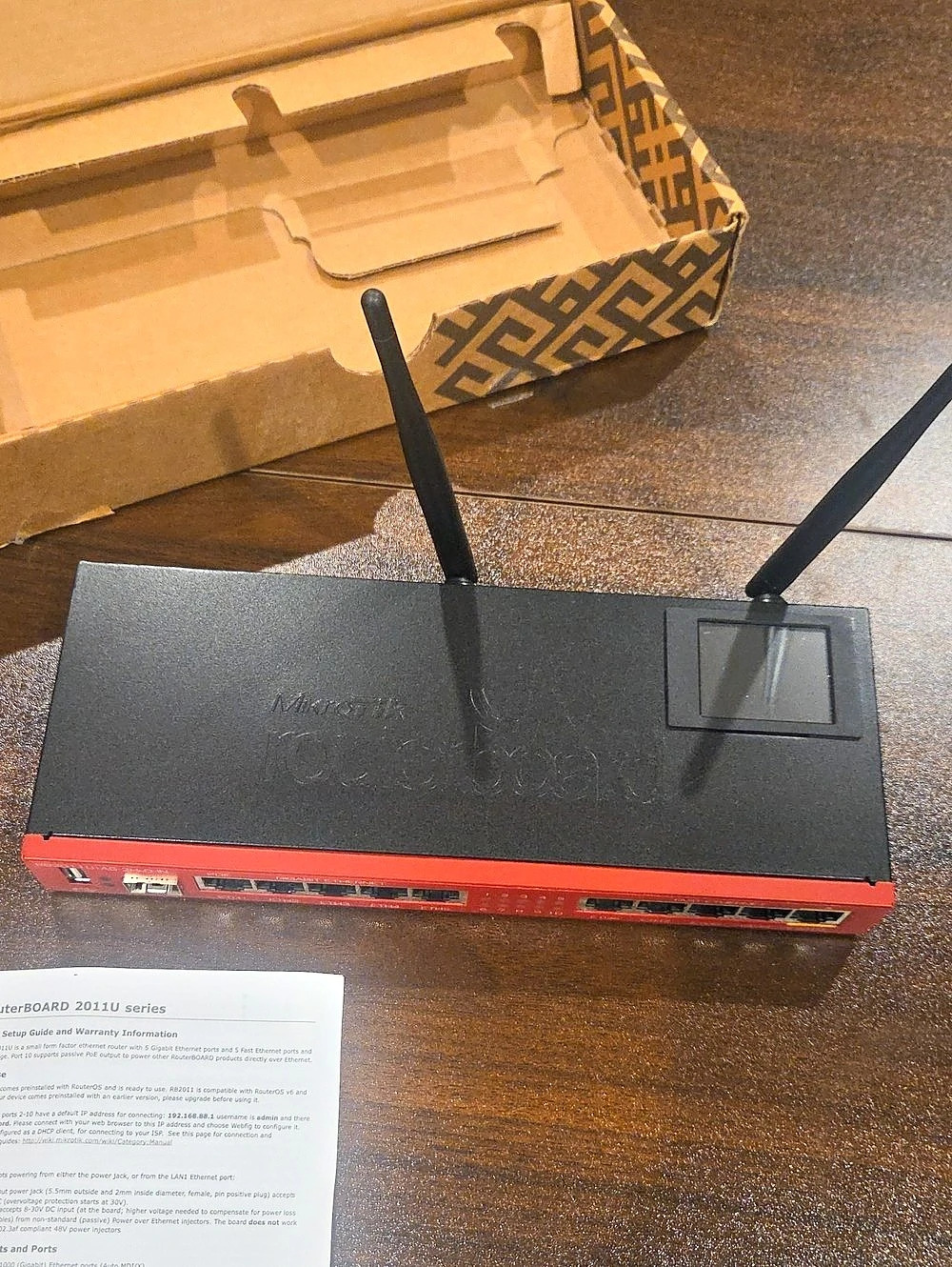 MikroTik RB2011UiAS-RM Wireless Router Black & Red